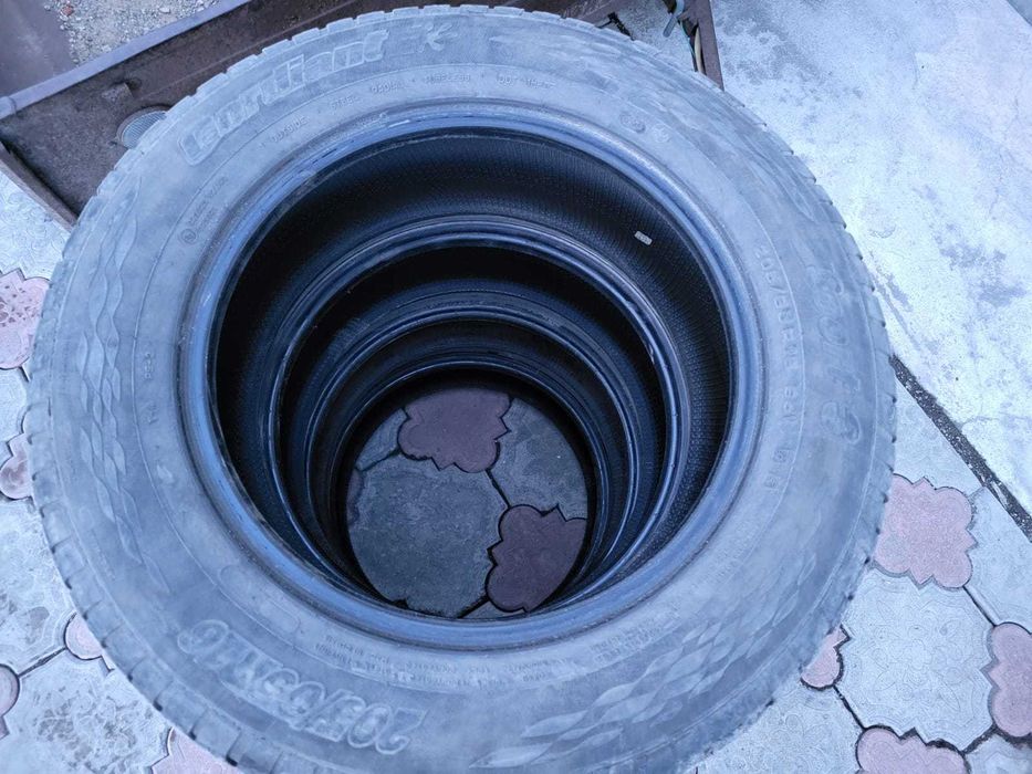 Продам шины с дисками R16