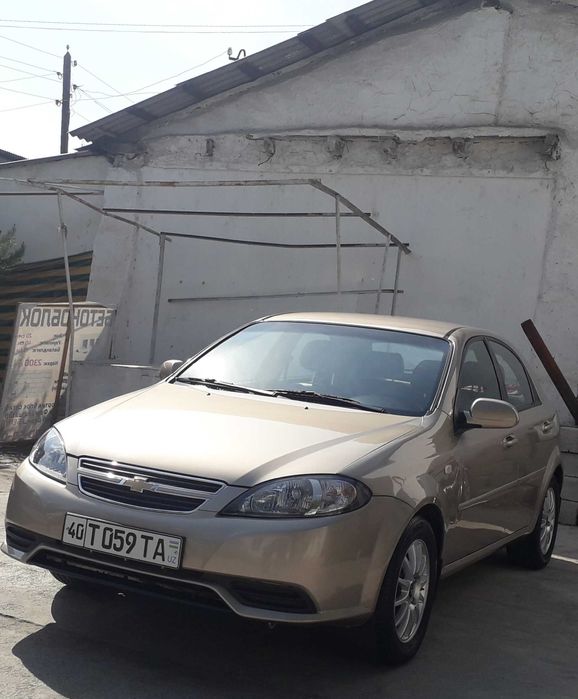 Sotladi 
Lasseti Xechbek
 yilli 2006
 Mator 1.8