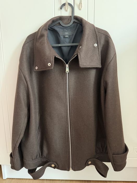 Продам бомбер Zara