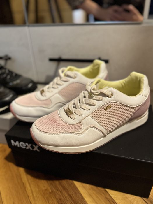 Дамски сникърси/маратонки Mexx 39