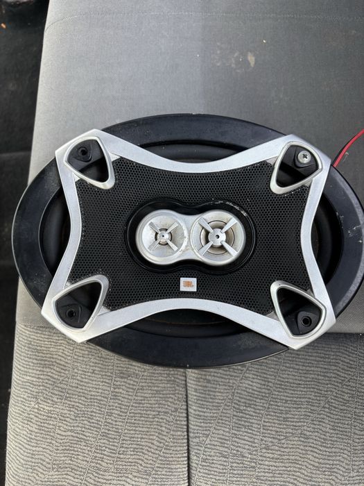 Boxe Jbl in perfecta stare