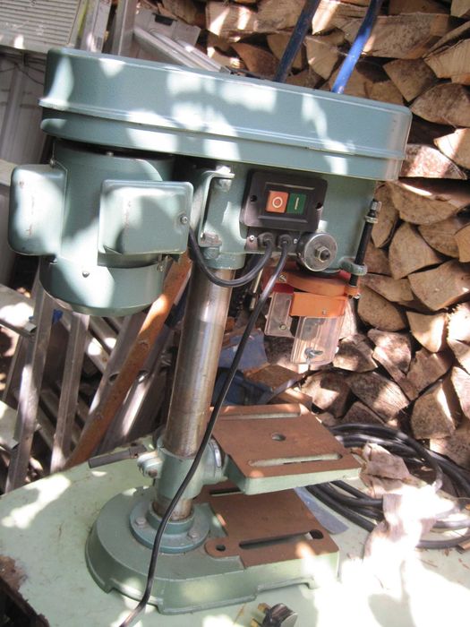 Bormasina de banc Nutool