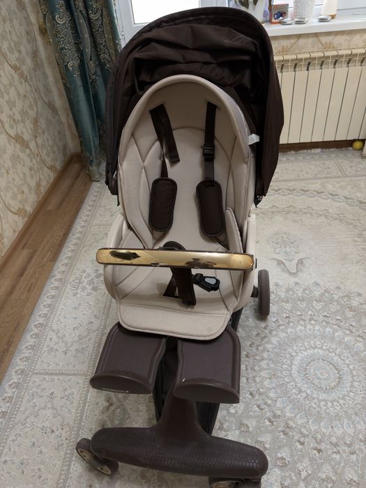 Детская коляска.