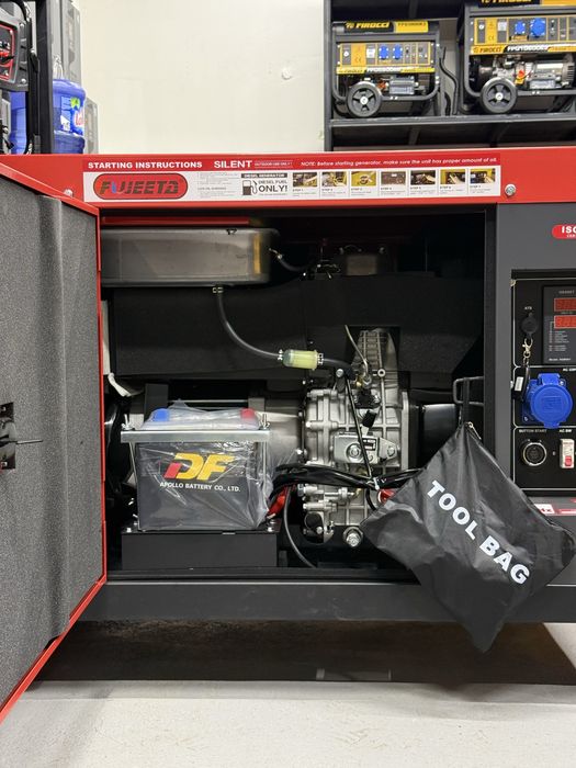 Generator FUJEETA 12kwa+AVR