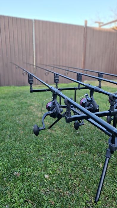 Echipament de pescuit lansete+mulinete+rod pod+senzori