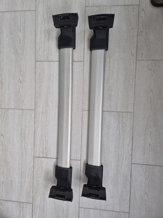 Bare Thule Wingbar cu kit complet