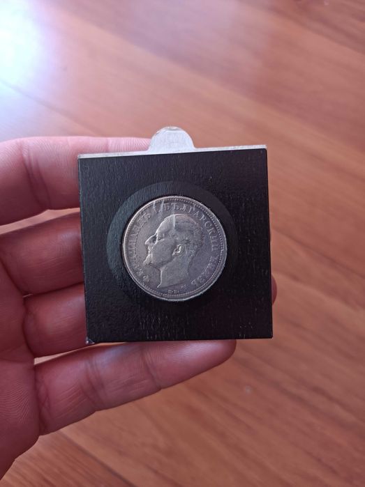 Сребърни  монети