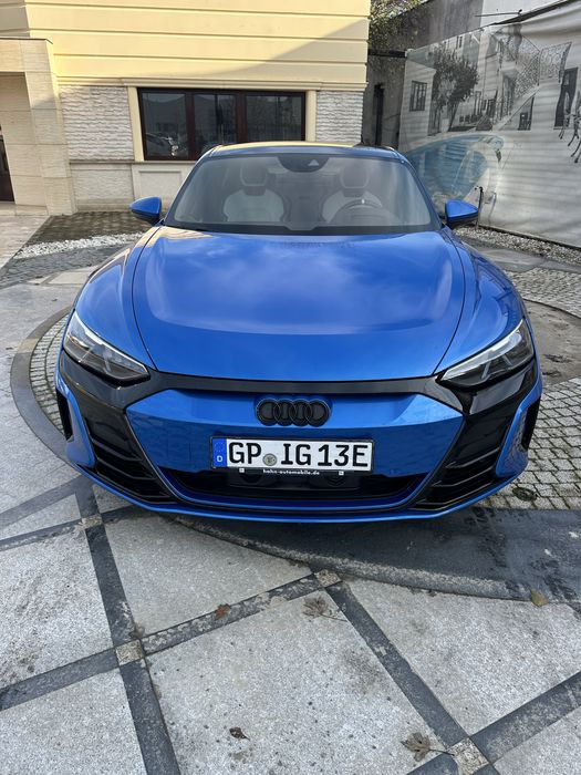 Audi RS e-tron GT  4x4 TVA!!