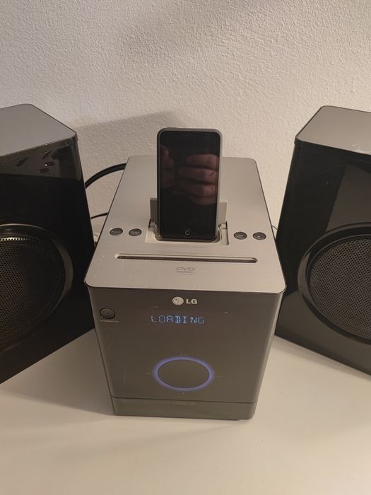 Sistem audio LG FB163-DOP cu CD, iPod, USB, Radio