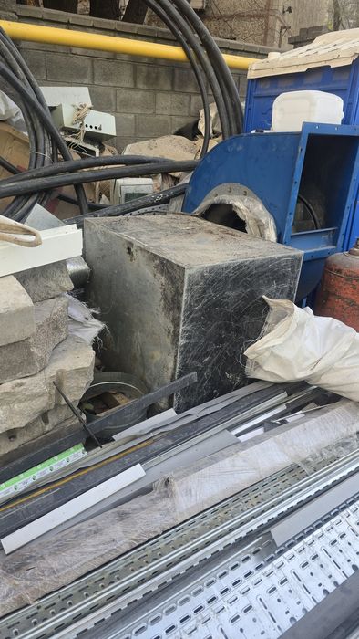 Печь продаю срочно