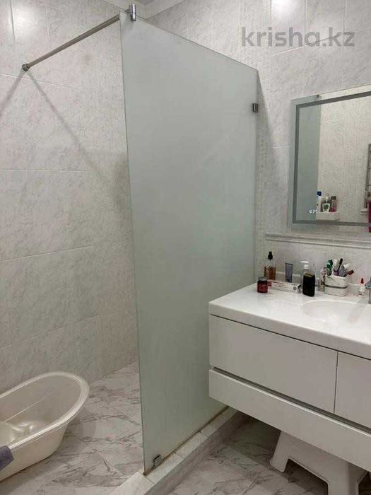 Продажа 3-комнатной квартиры Несембаев