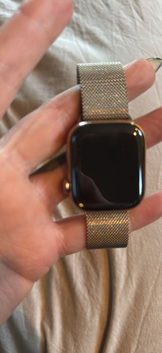 Apple watch 8 series
