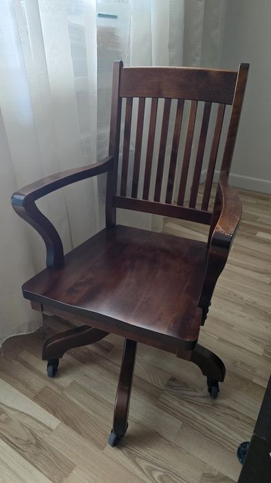 Стол и кресло  для кабинета