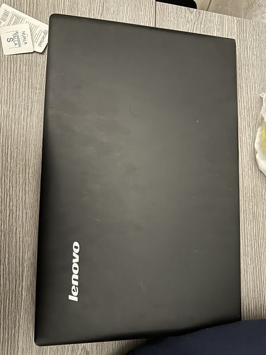 Продаю ноутбук буу