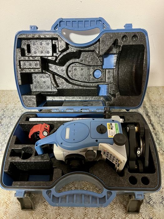 Продам Тахометр Срочно Срочно