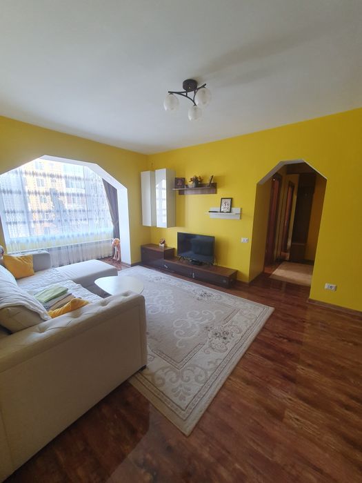 Apartament de închiriat central