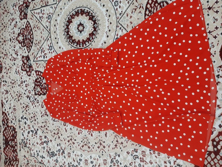 Женские вещи, платья