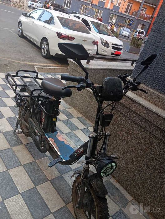 Dashrayder skuter sotiladi srochna pul kerak
