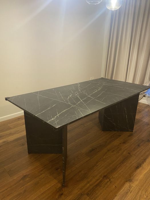 Masa dining si bufet