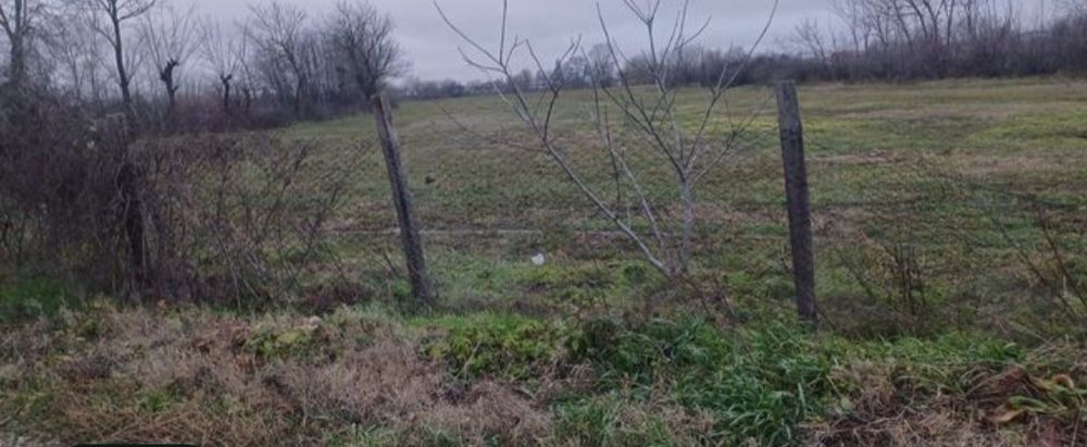 Teren intravilan  de vanzare