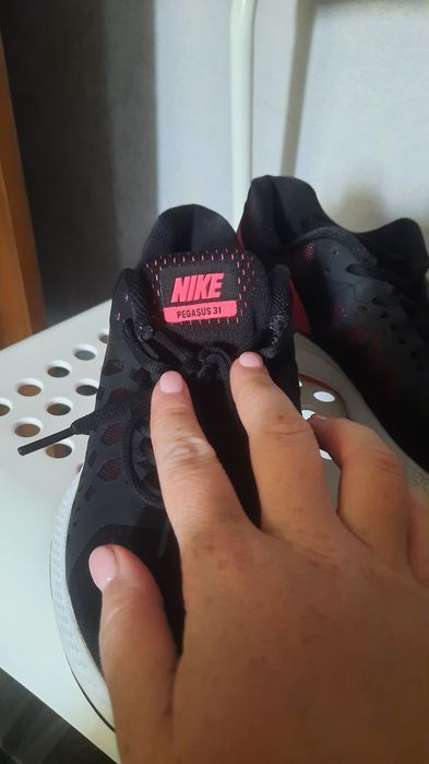 Nike кроссовки,8000