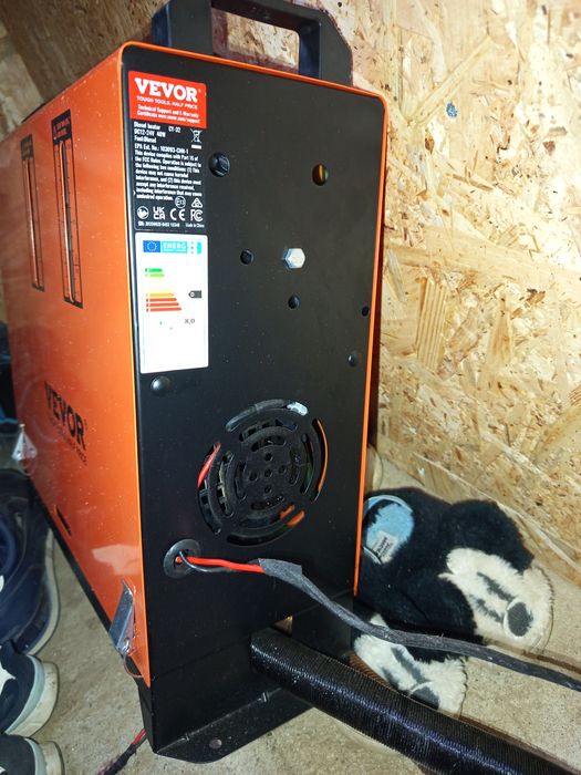 Sirocou Vevor nou cu telecomanda  utilizat foarte puțin