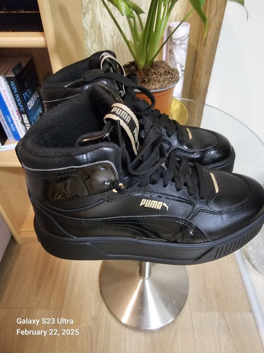 Продавам кецове Пума