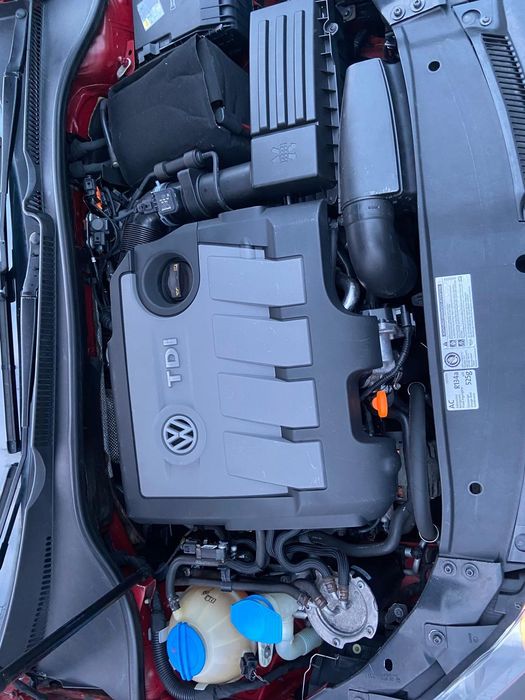 Vând Volskwagen Golf 6 1.6 Tdi.