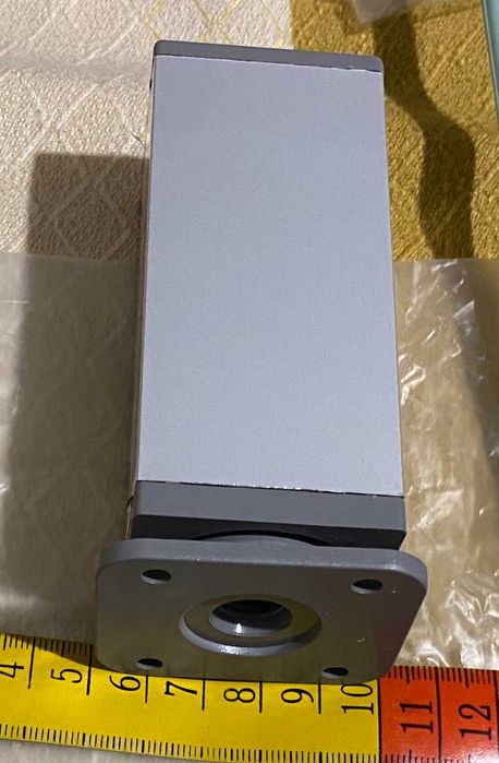 Крак алуминиев, квадрат, бял, 4 бр.