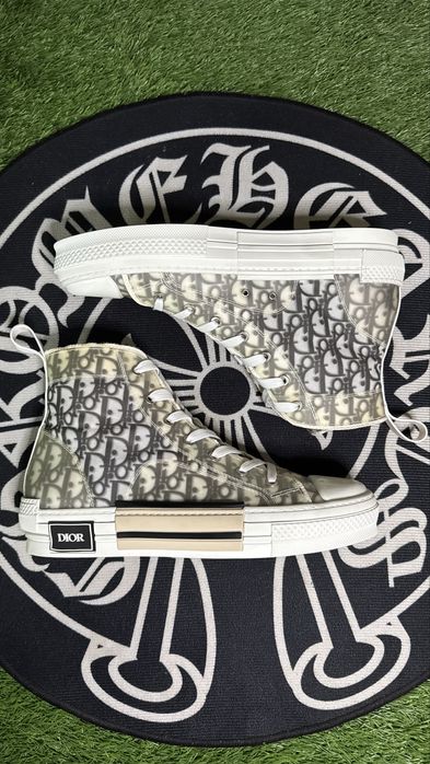 Dior B23 High x KAWS