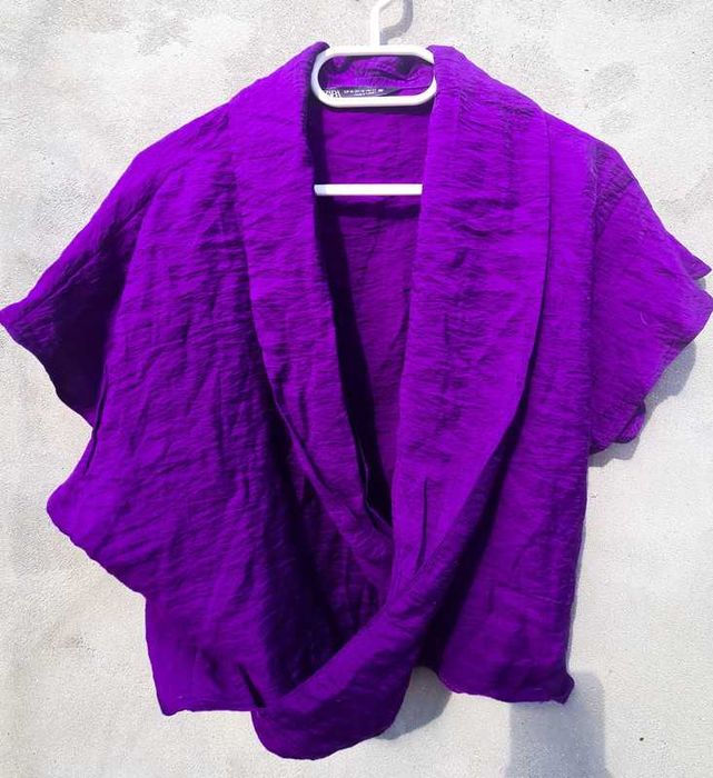 Bolero mov intens petrecut frontal