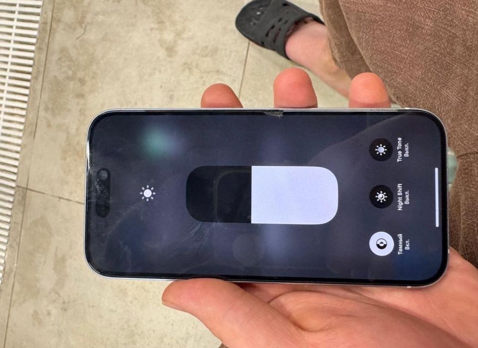 iPhone 15 в идеале АКБ 99 на гарантии