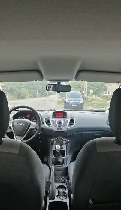 Ford fiesta 1.2 benzina an 2009