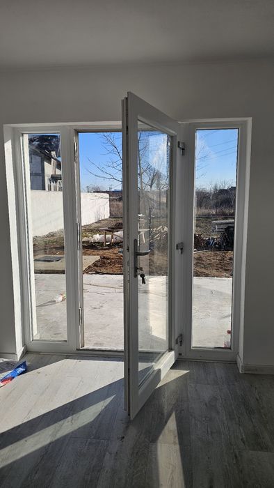 Casa  Metro/ Contructie Top