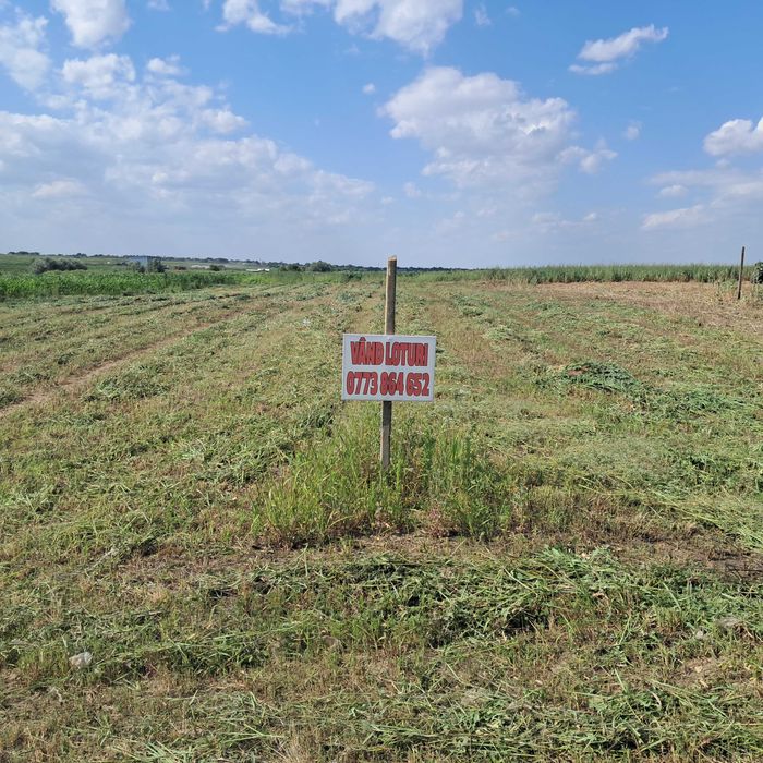 Vand loturi teren Sat Costi