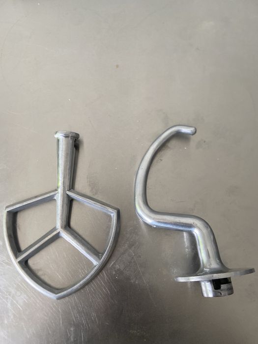 Миксер планетарный