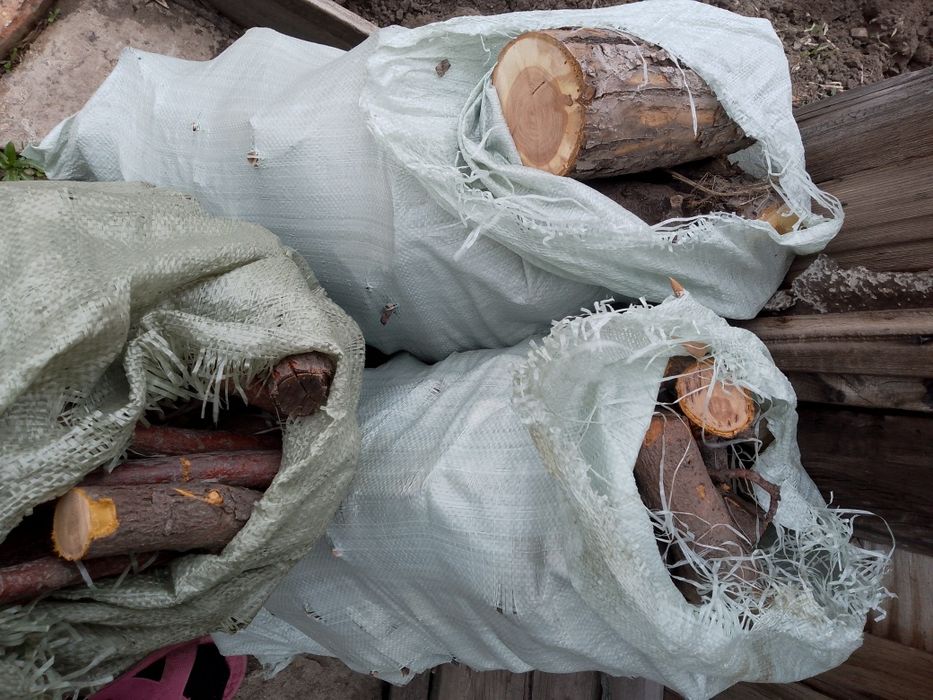Дрова мешками пиленные