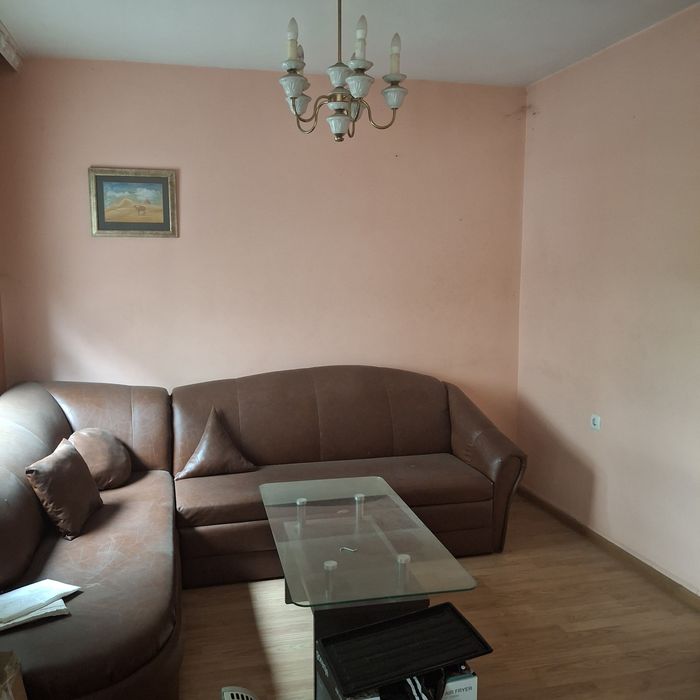 Продава се Многостаен апартамент в Хасково, Овчарски - 120 кв.м за 1042 €/кв.м - Снимка #3