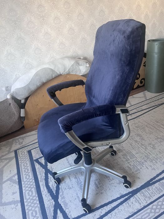 Продаю Кресло офисное