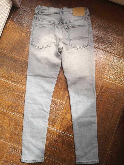 Blugi Zara 9-10 ani baiat