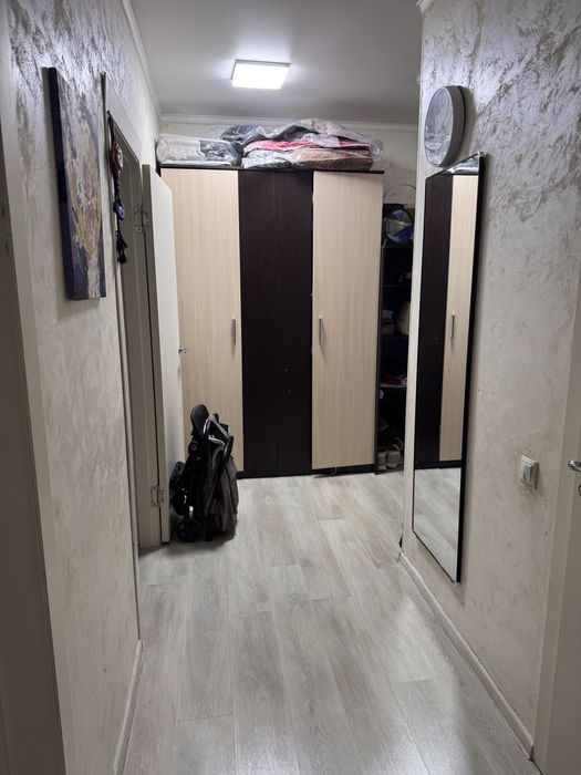 Продам двухкомнатная квартира