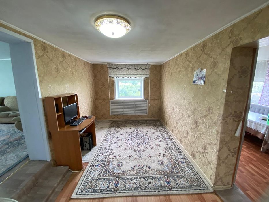 Дом в селе Кенесары. Бурабайсий район .