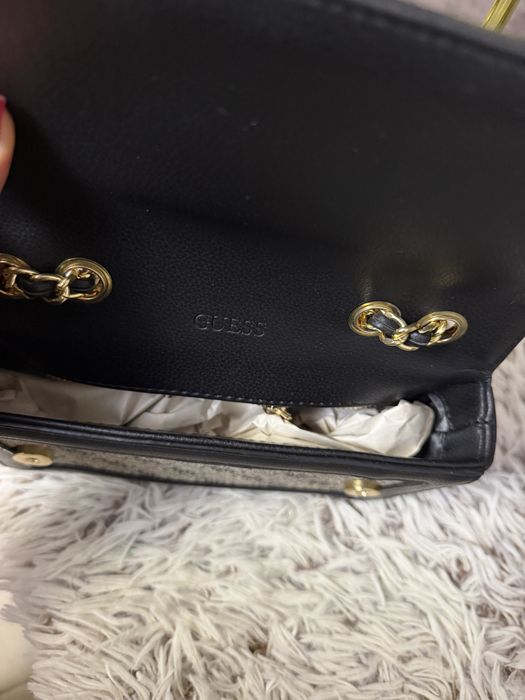 Geanta Guess de dama