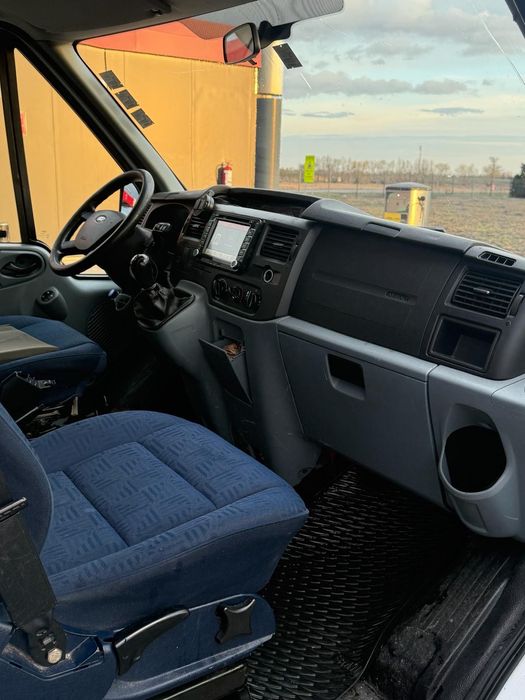 Ford transit 2.2dci  2011 250.000