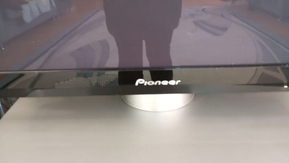 Продам телевизор