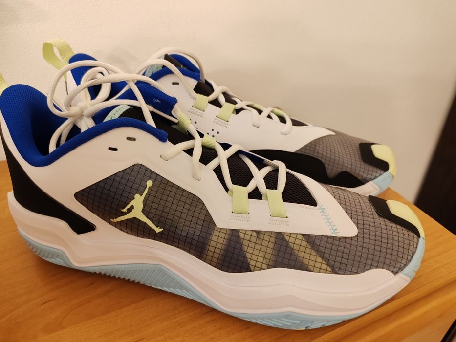 Vind adidas Nike 48 original