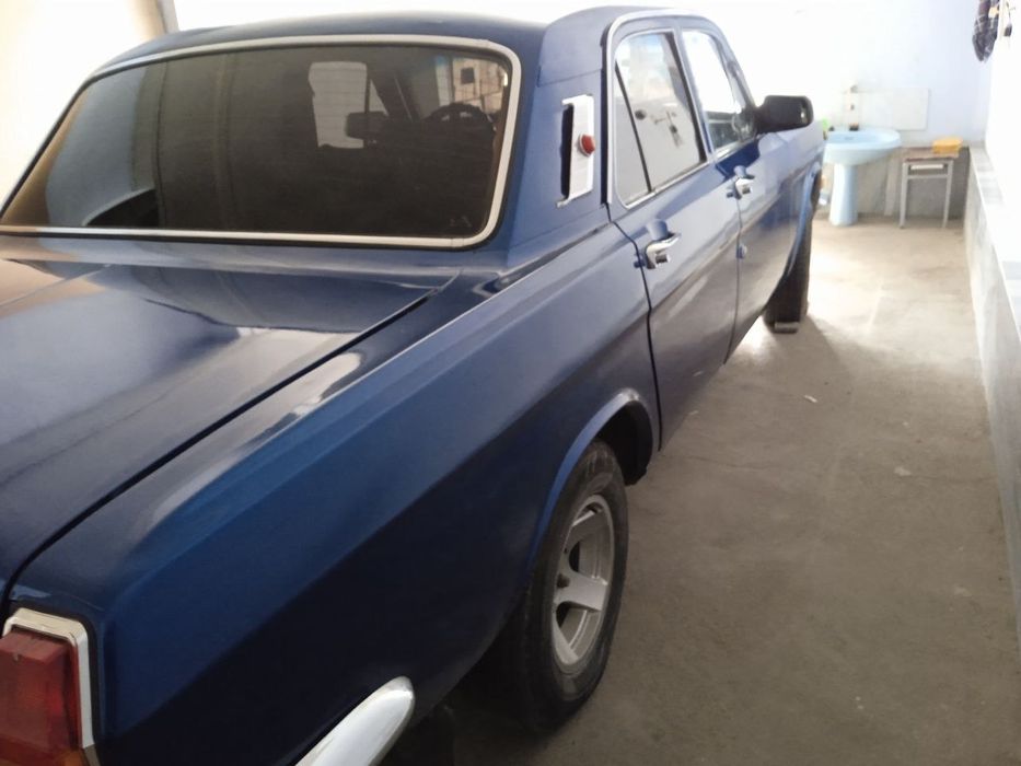 Волга газ24 сотилади