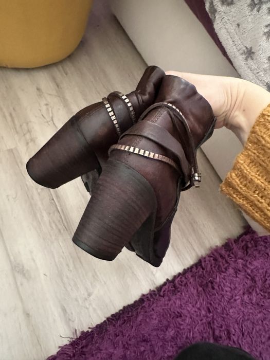 Botine piele naturala