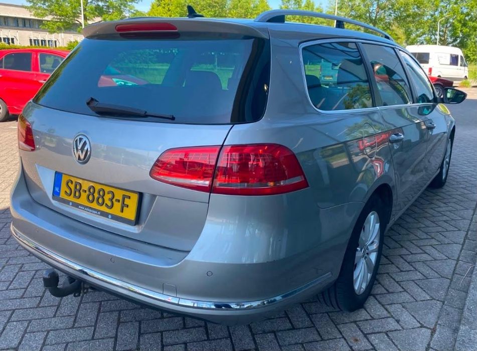VW PASSAT B7 2014г.2.0TDI 140коня HighLine, Панорама Кожа Климатрон КАТО НОВ 7999€