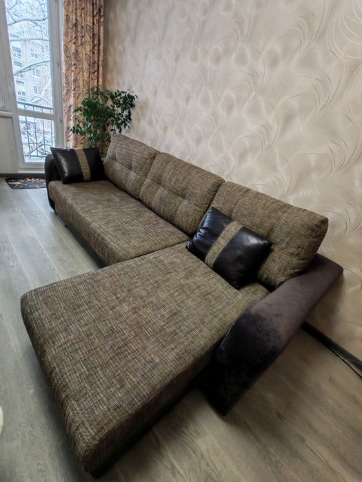 Диван для гостиной